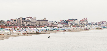 安全的交易平台分享的手机攻击器APP下载